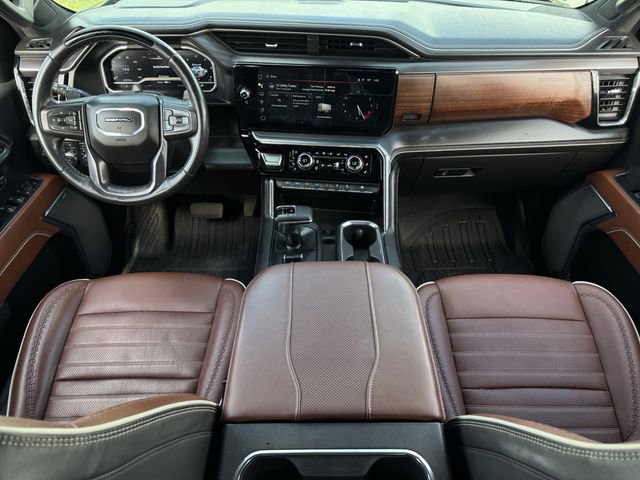 Used 2023 GMC Sierra 1500 Denali Ultimate AWD/4WD image 11