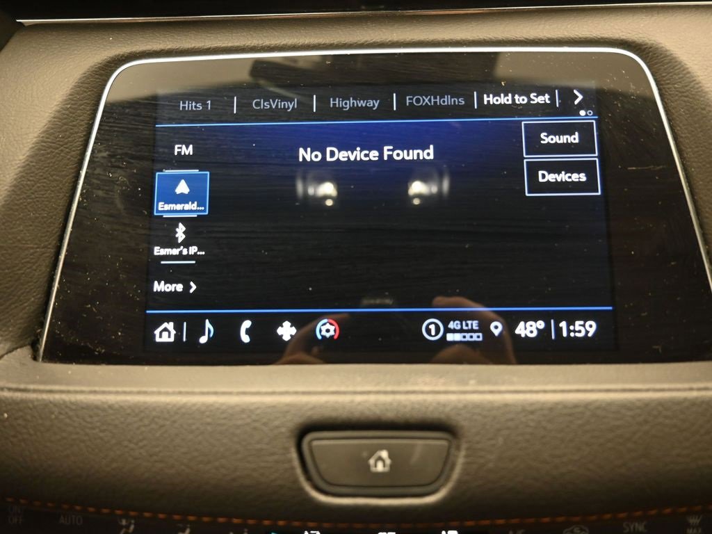 Used 2023 Cadillac XT4 Sport image 16