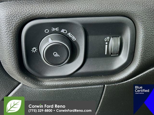 Used 2022 RAM 3500 Big Horn image 13