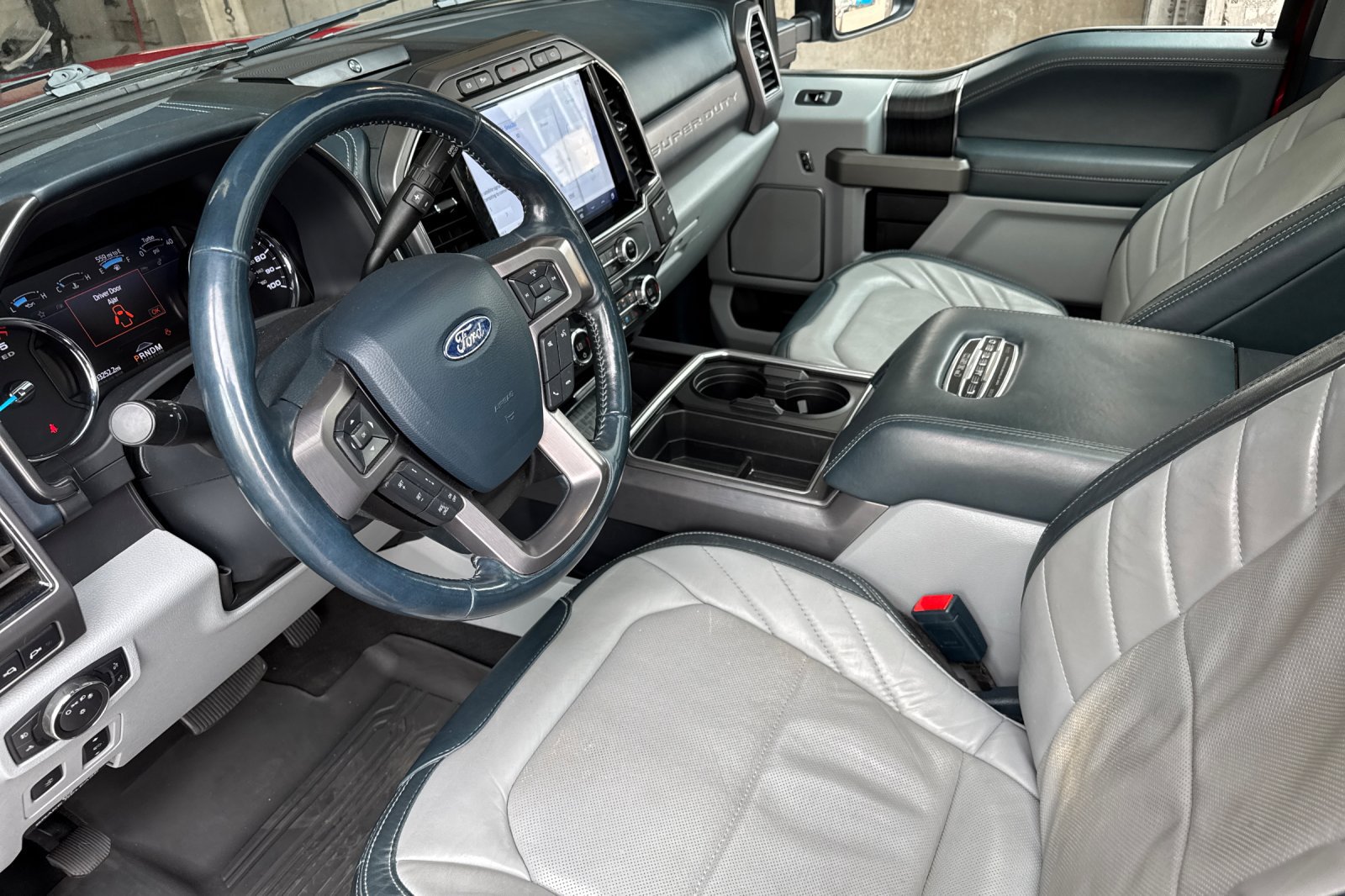 Certified 2022 Ford F350 Limited AWD/4WD image 10