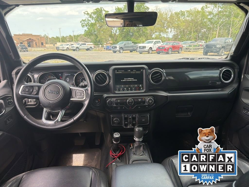 Used 2022 Jeep Wrangler Unlimited Sahara AWD/4WD image 12