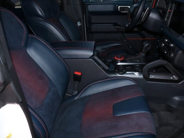 Certified 2024 Ford Bronco Raptor w/ Interior Carbon Fiber Pack 6 AWD/4WD image 5