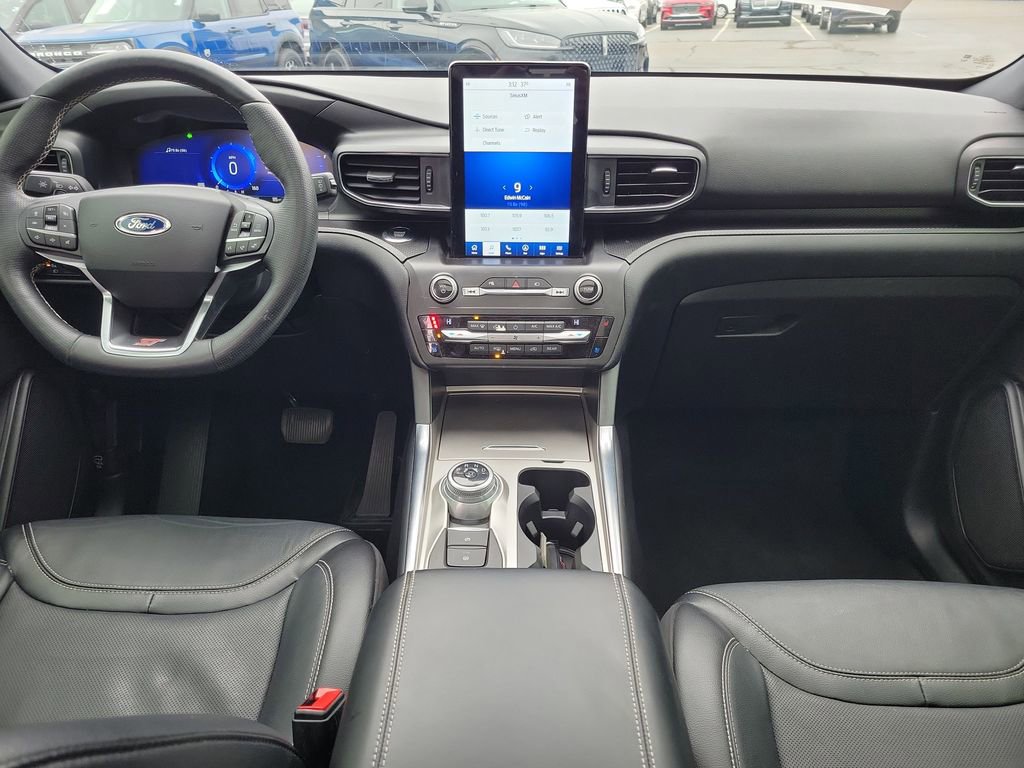 Certified 2020 Ford Explorer ST w/ ST High-Performance Pack image 11