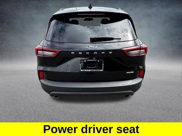 Certified 2025 Ford Escape ST-Line Select AWD/4WD image 4