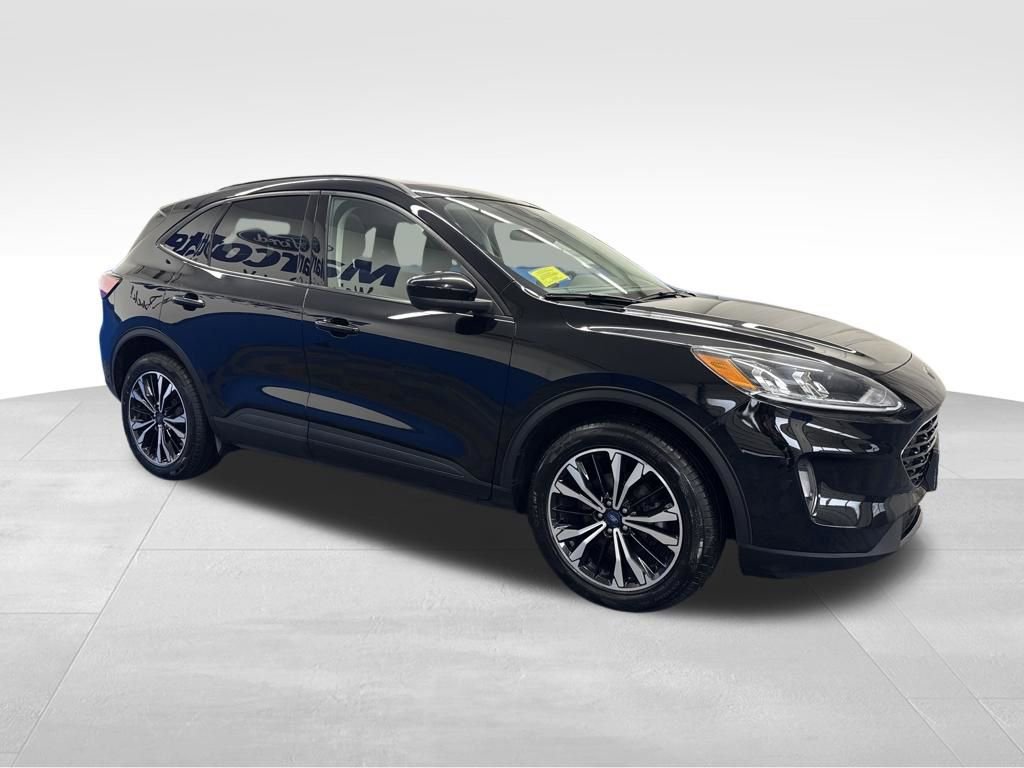 Certified 2022 Ford Escape SEL w/ SEL Stealth AWD Package image 9