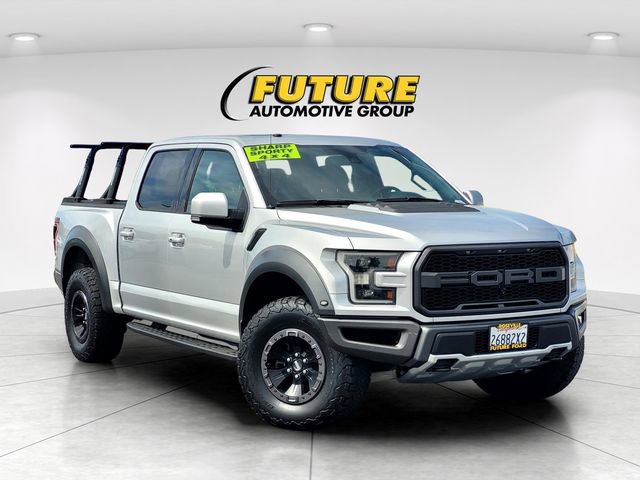 Certified 2018 Ford F150 Raptor w/ Equipment Group 802A Luxury image 7