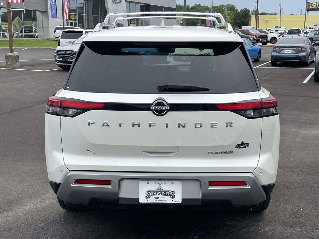 Used 2023 Nissan Pathfinder Platinum w/ Cargo Package FWD image 4