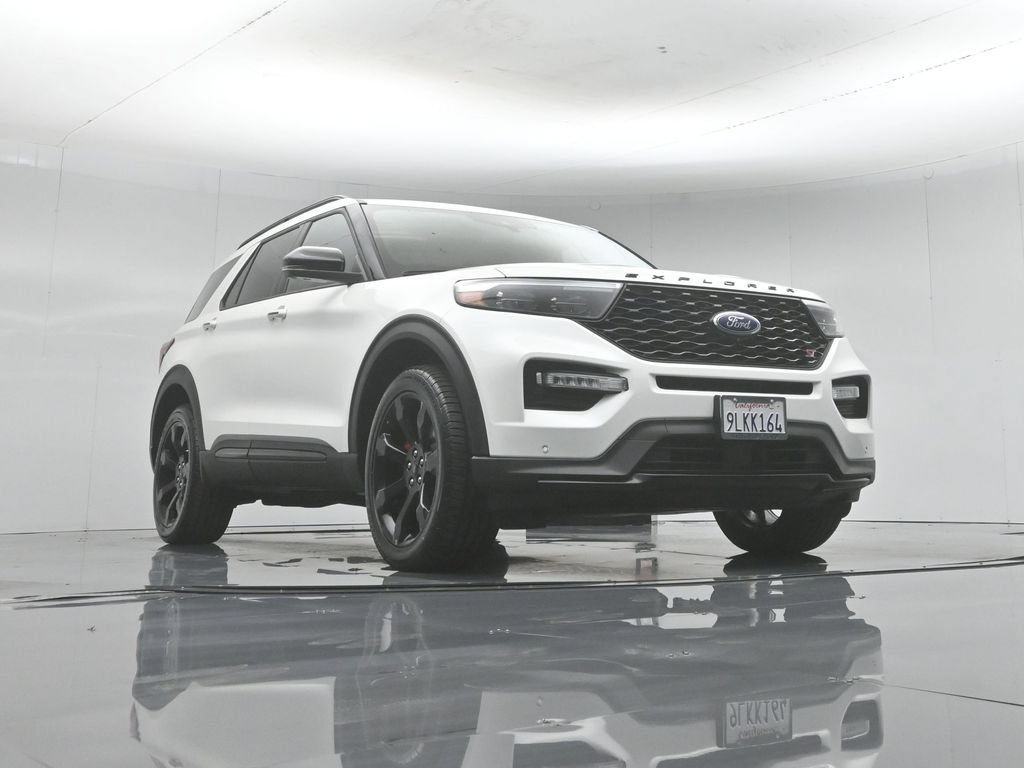 Certified 2023 Ford Explorer ST w/ Equipment Group 401A AWD/4WD image 48