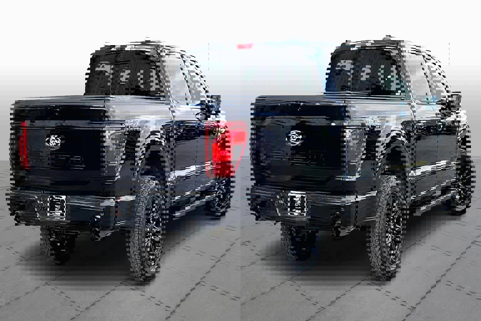 Certified 2025 Ford F150 XLT w/ Equipment Group 303A High image 3