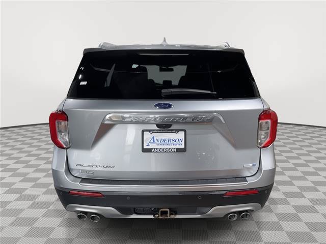 Certified 2020 Ford Explorer Platinum w/ Premium Technology Package AWD/4WD image 8