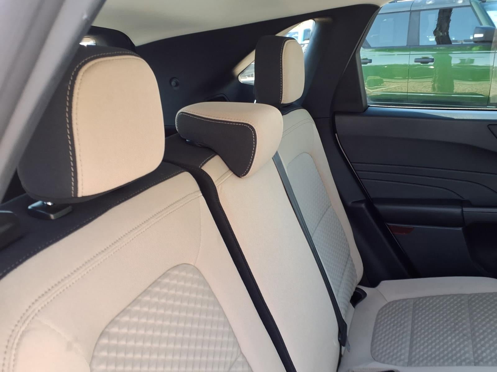 Certified 2022 Ford Escape SE FWD image 15