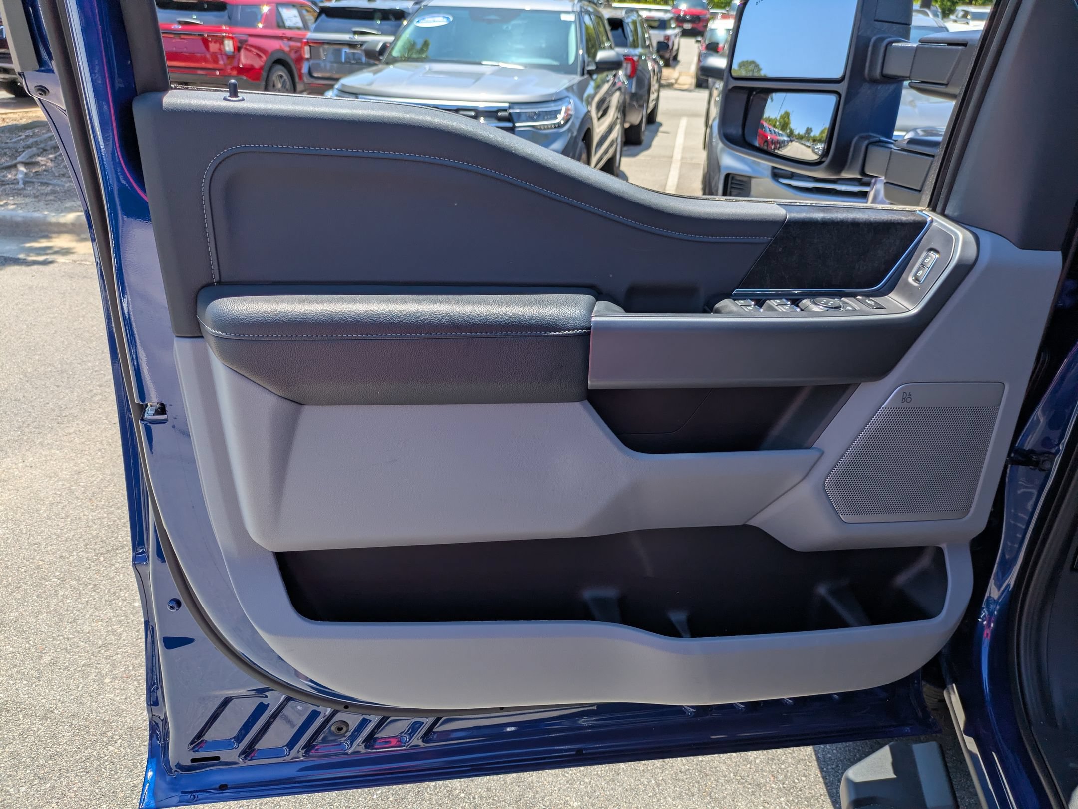 Certified 2026 Ford F250 XLT w/ XLT Premium Package AWD/4WD image 13