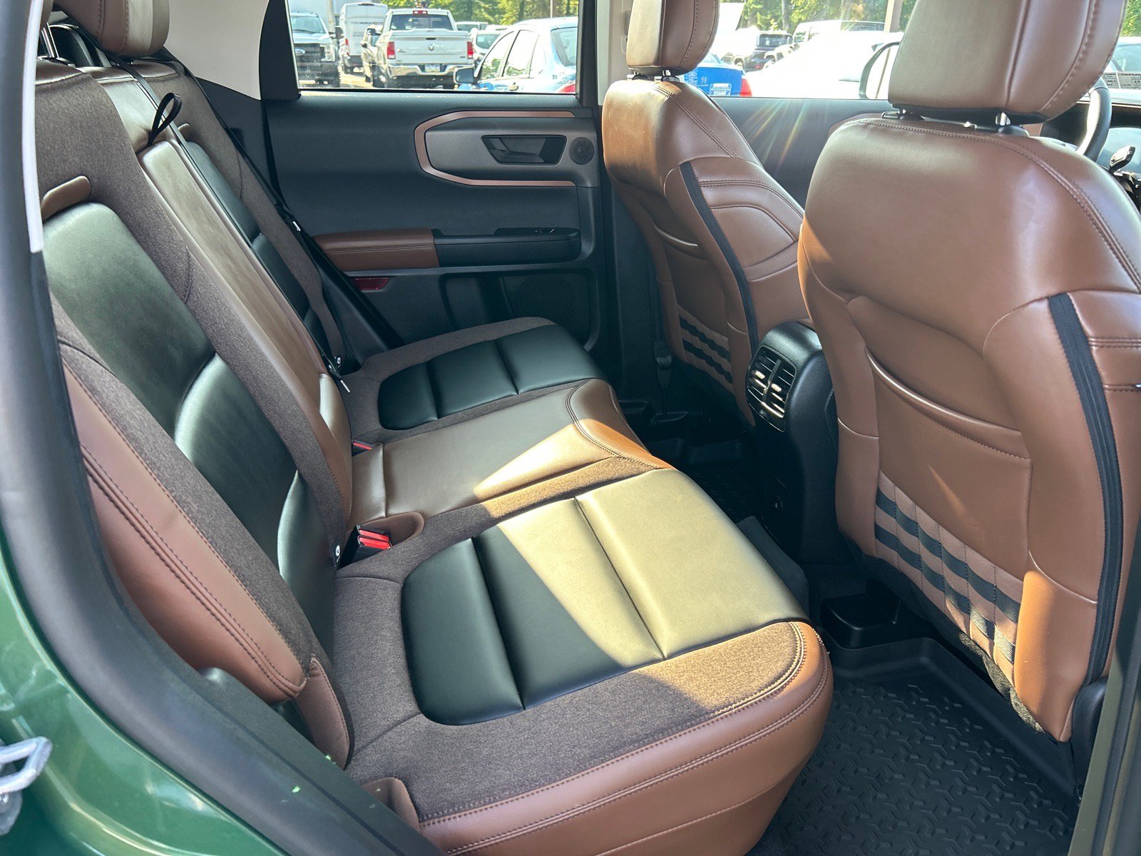 Certified 2025 Ford Bronco Sport Outer Banks w/ Outer Banks Tech Package+ AWD/4WD image 17