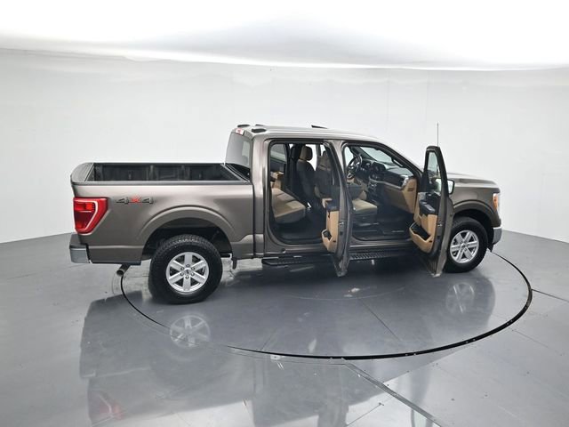 Certified 2022 Ford F150 XLT w/ Equipment Group 301A Mid AWD/4WD image 44