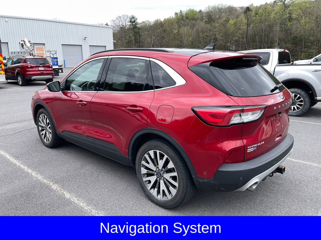 Certified 2020 Ford Escape Titanium AWD/4WD image 5