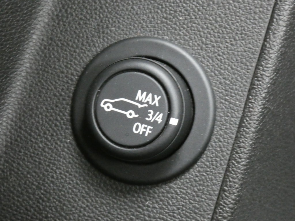 Used 2024 Chevrolet Equinox LT AWD/4WD image 17