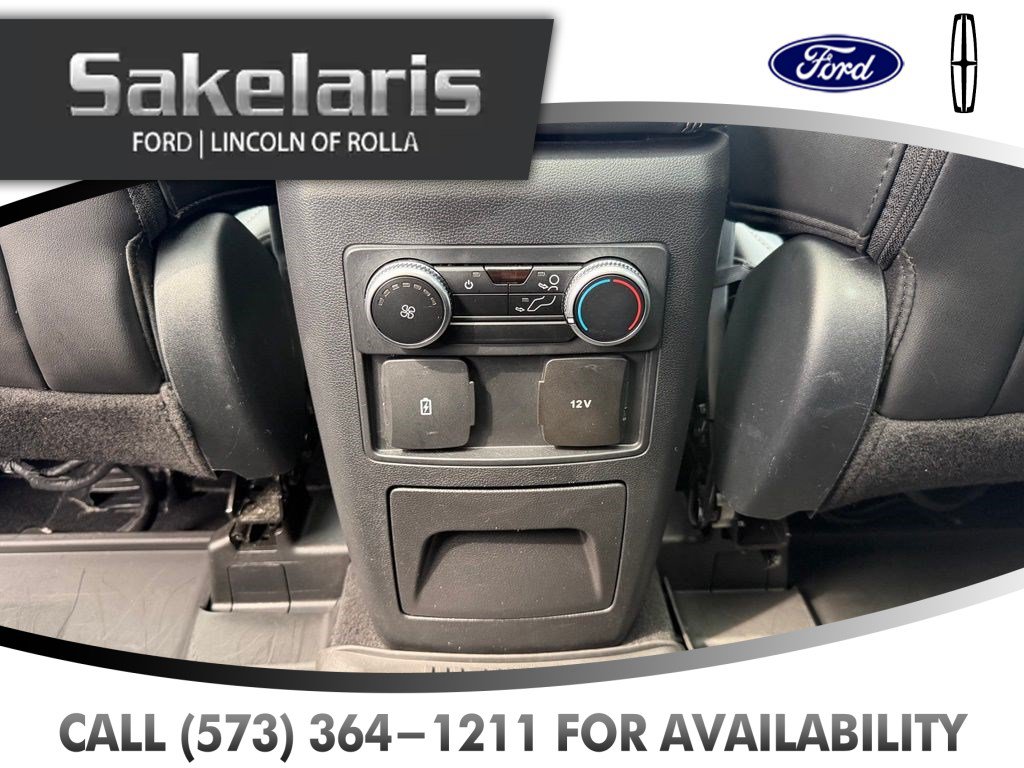 Certified 2022 Ford Explorer XLT w/ Equipment Group 202A AWD/4WD image 35