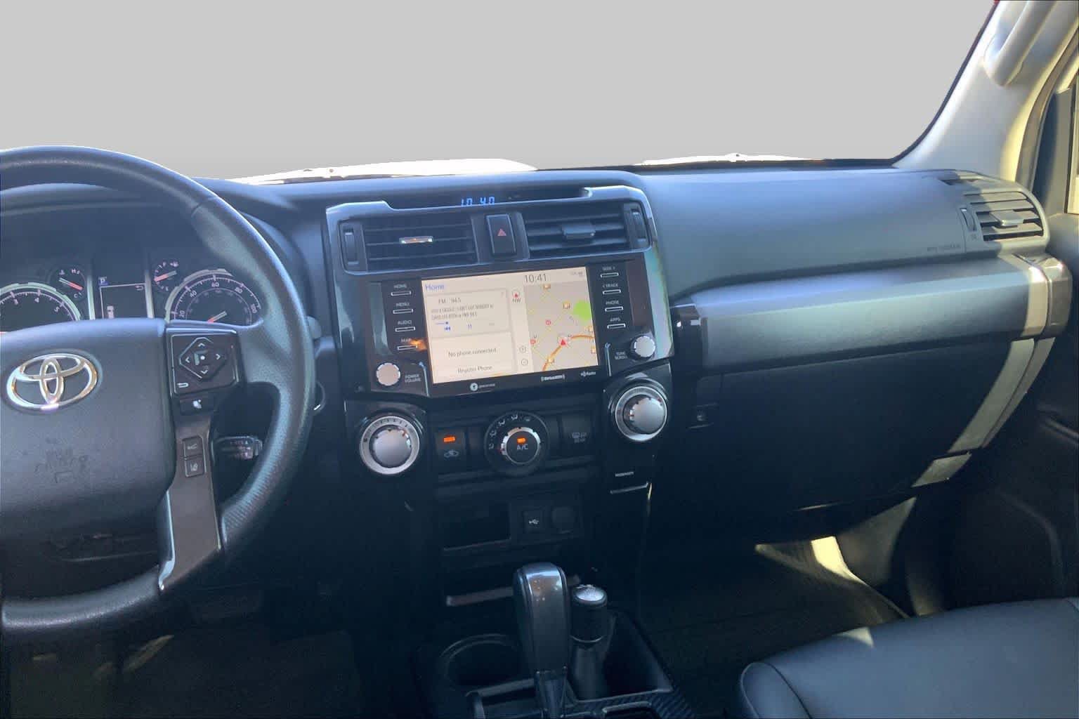 Used 2021 Toyota 4Runner Venture AWD/4WD image 7