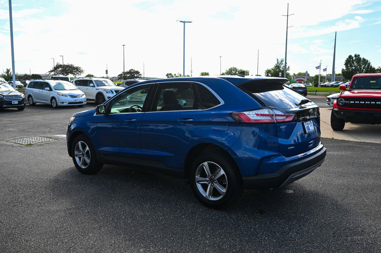 Certified 2024 Ford Edge SEL w/ Convenience Package AWD/4WD image 7