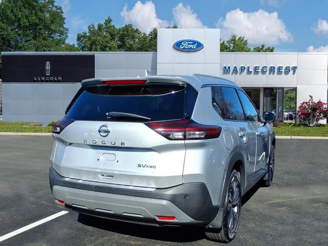 Used 2021 Nissan Rogue SV w/ Premium Package AWD/4WD image 4