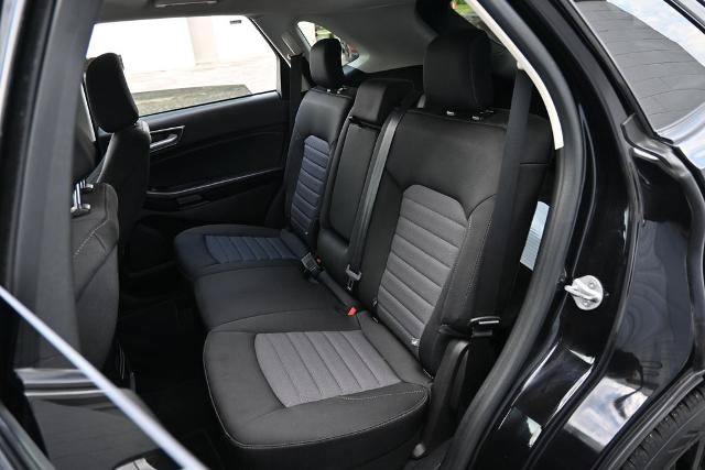 Certified 2023 Ford Edge SE w/ Black Appearance Package AWD/4WD image 24