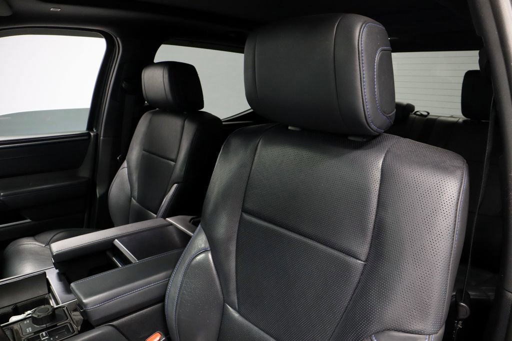 Used 2024 Toyota Tundra Platinum AWD/4WD image 27