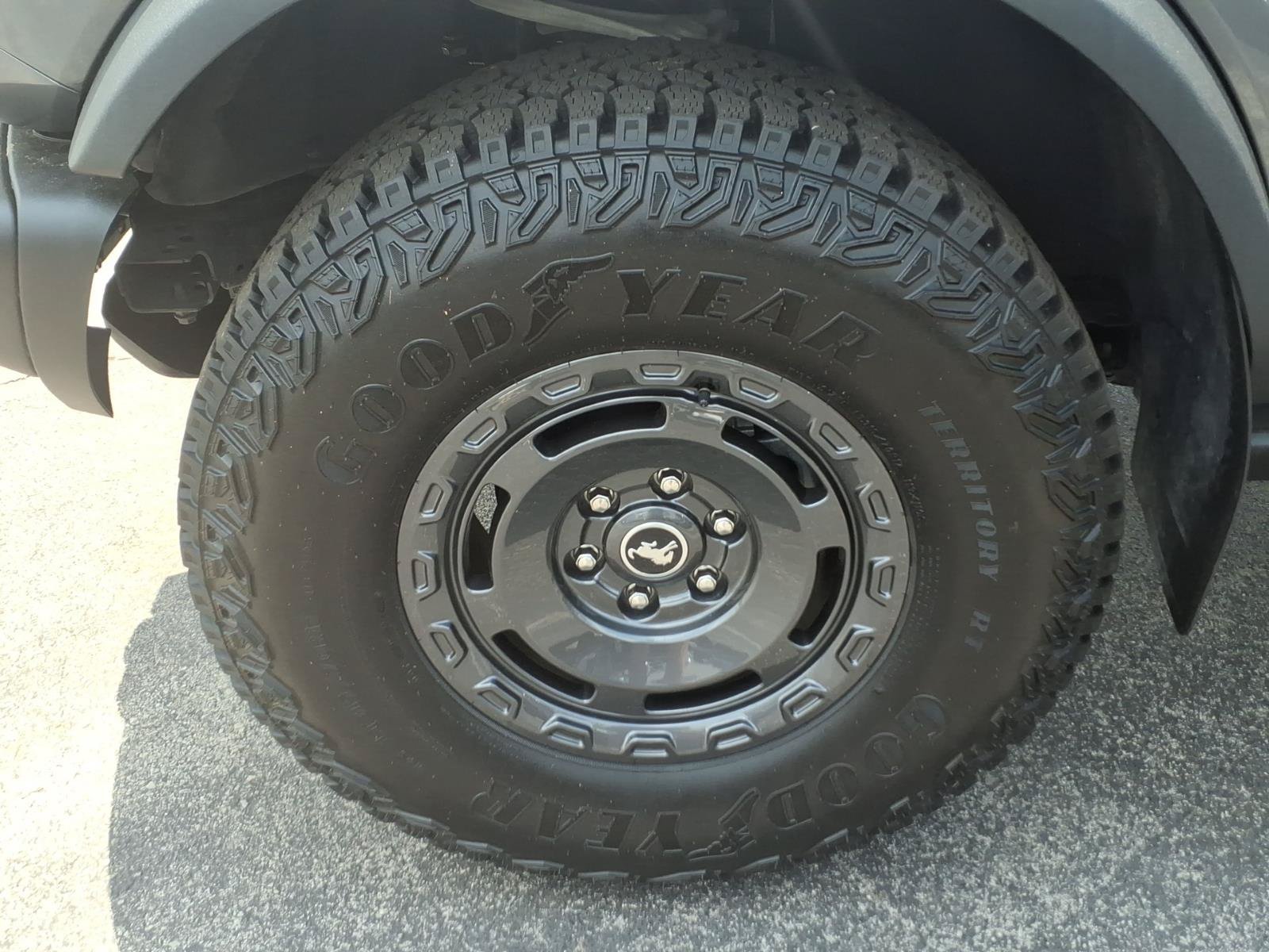 Certified 2025 Ford Bronco Badlands AWD/4WD image 10