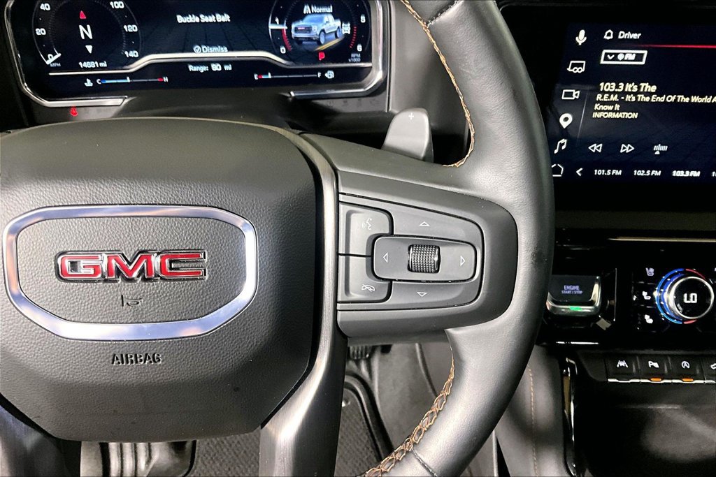 Used 2025 GMC Sierra 1500 AT4 w/ AT4 Premium Package AWD/4WD image 15