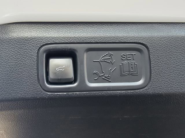 Certified 2021 Ford Expedition Max Platinum image 33