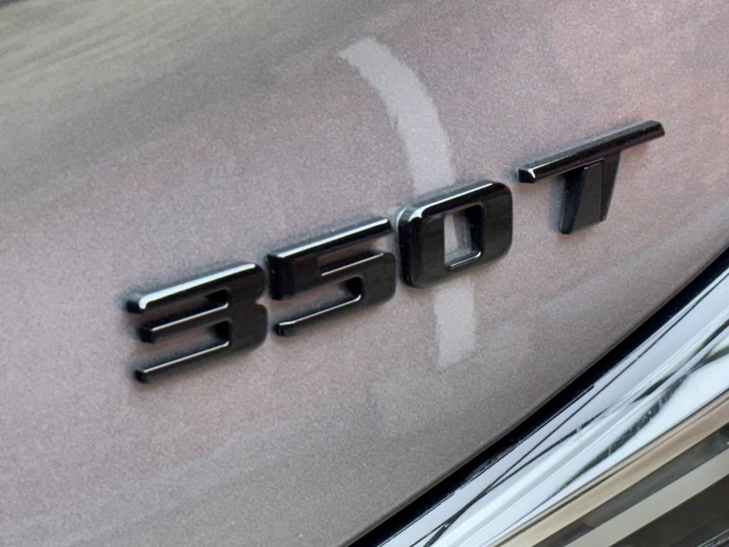 Used 2024 Cadillac XT4 Sport FWD image 5
