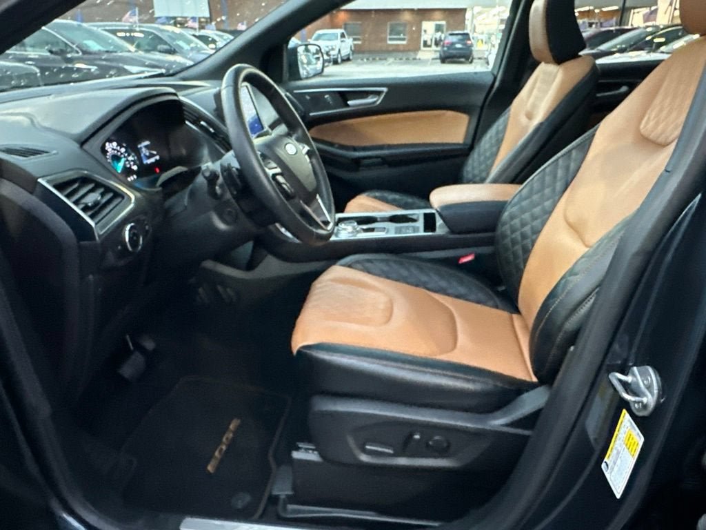 Certified 2024 Ford Edge Titanium w/ Titanium Elite Package AWD/4WD image 14