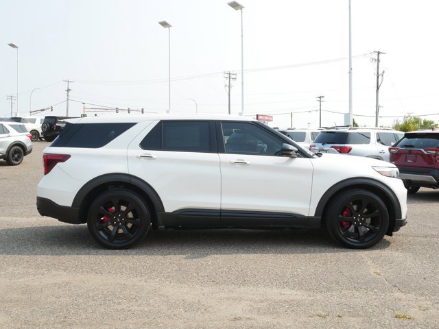 Certified 2021 Ford Explorer ST w/ Equipment Group 401A AWD/4WD image 3