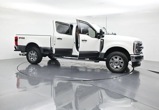 Certified 2024 Ford F250 Lariat w/ Chrome Package AWD/4WD image 52