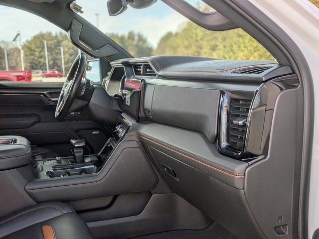 Used 2022 GMC Sierra 1500 AT4 w/ AT4 Preferred Package image 39