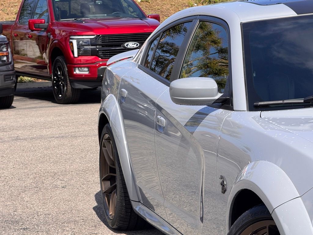 Used 2022 Dodge Charger SRT Hellcat w/ Harman/Kardon Audio Group image 5