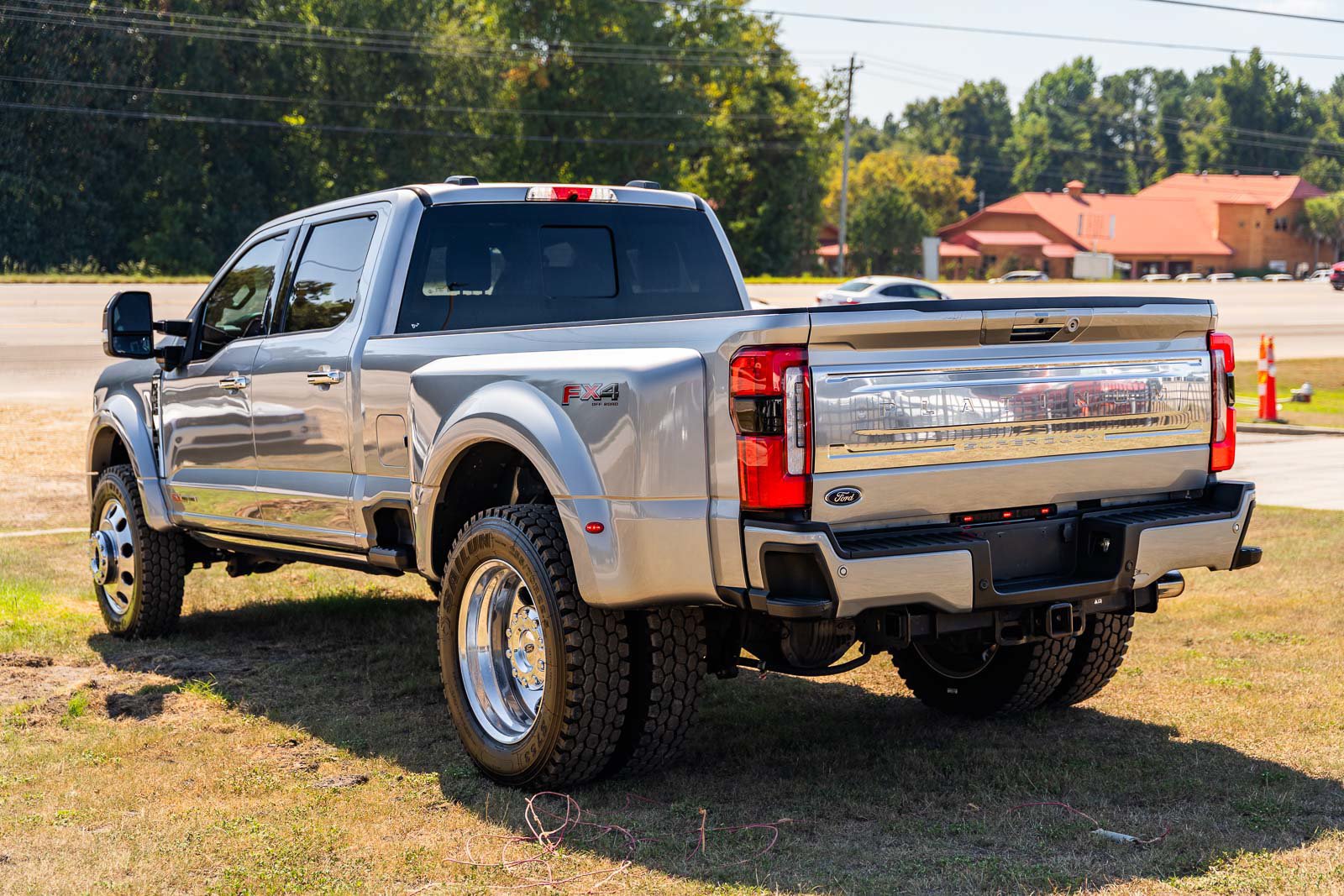 Certified 2024 Ford F450 Platinum w/ FX4 Off-Road Package AWD/4WD image 5