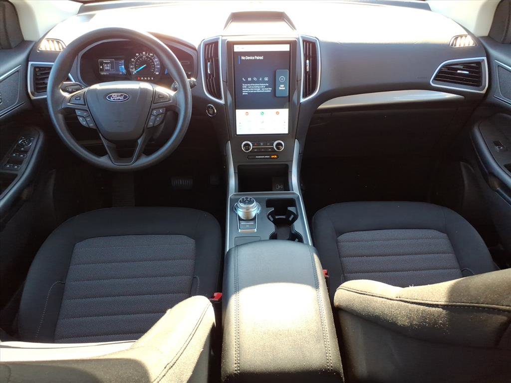 Certified 2022 Ford Edge SE w/ Black Appearance Package image 11