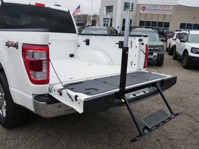 Certified 2022 Ford F150 Lariat w/ Equipment Group 502A High image 17