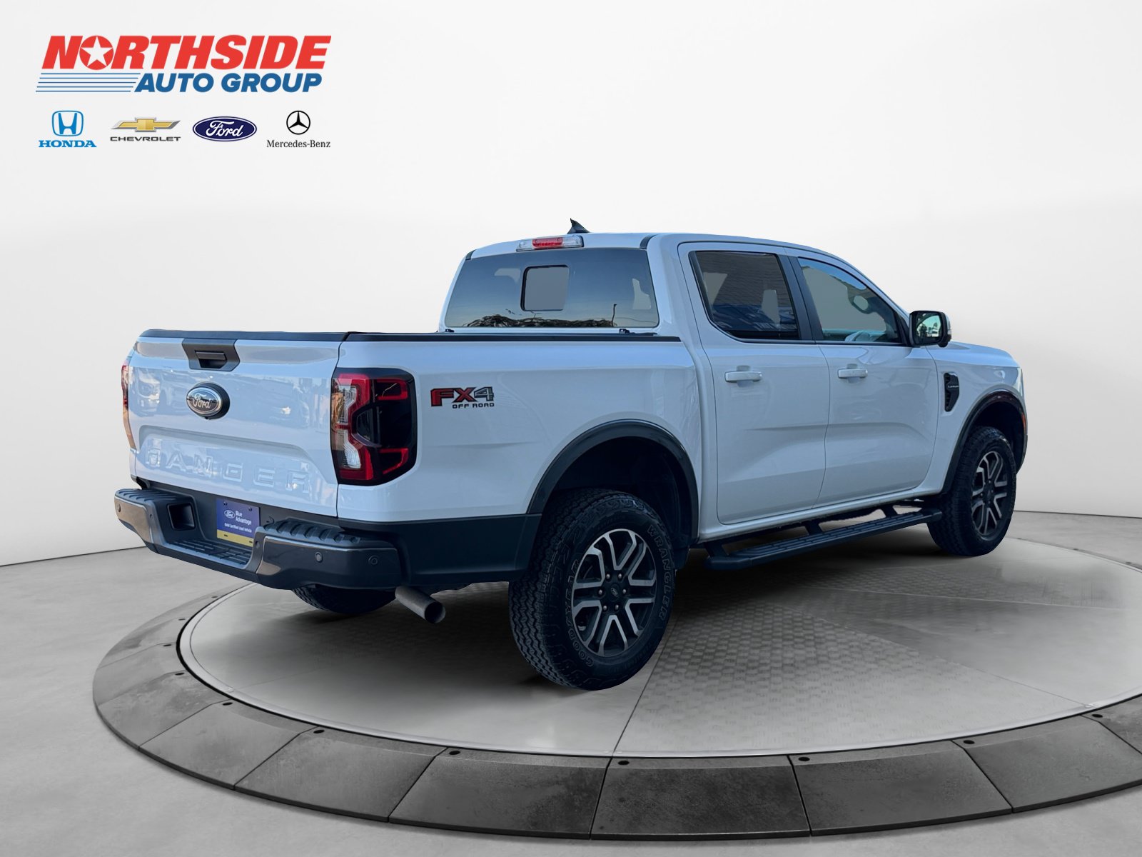 Certified 2024 Ford Ranger Lariat w/ FX4 Off-Road Package AWD/4WD image 7