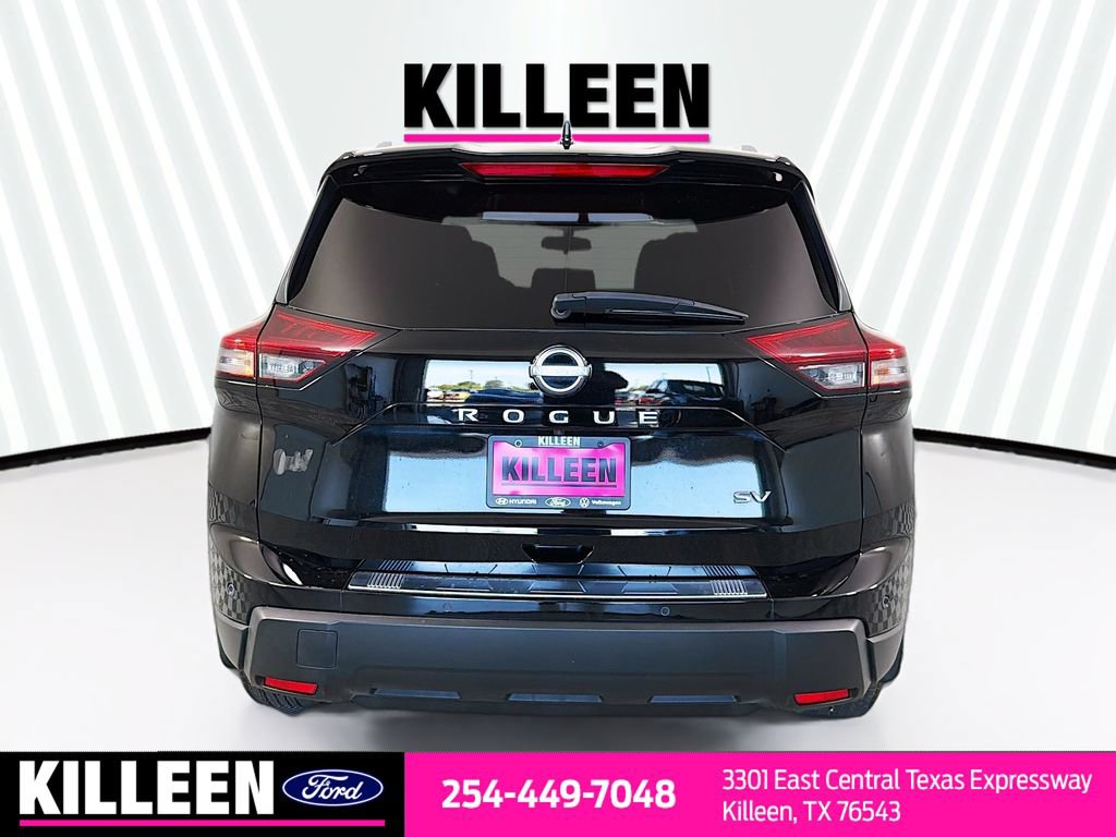 Used 2024 Nissan Rogue SV w/ SV Premium Package FWD image 8