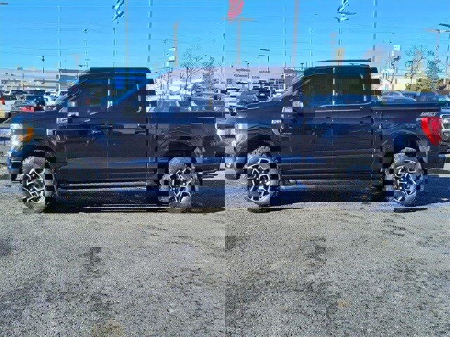 Certified 2022 Ford F150 XLT w/ Equipment Group 302A High image 6