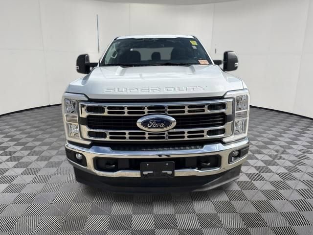 Certified 2025 Ford F350 XLT AWD/4WD image 14