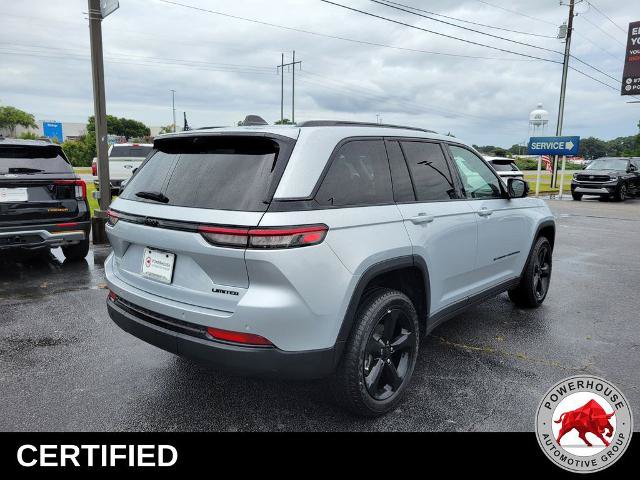 Used 2023 Jeep Grand Cherokee Limited w/ Luxury Tech Group II RWD image 5