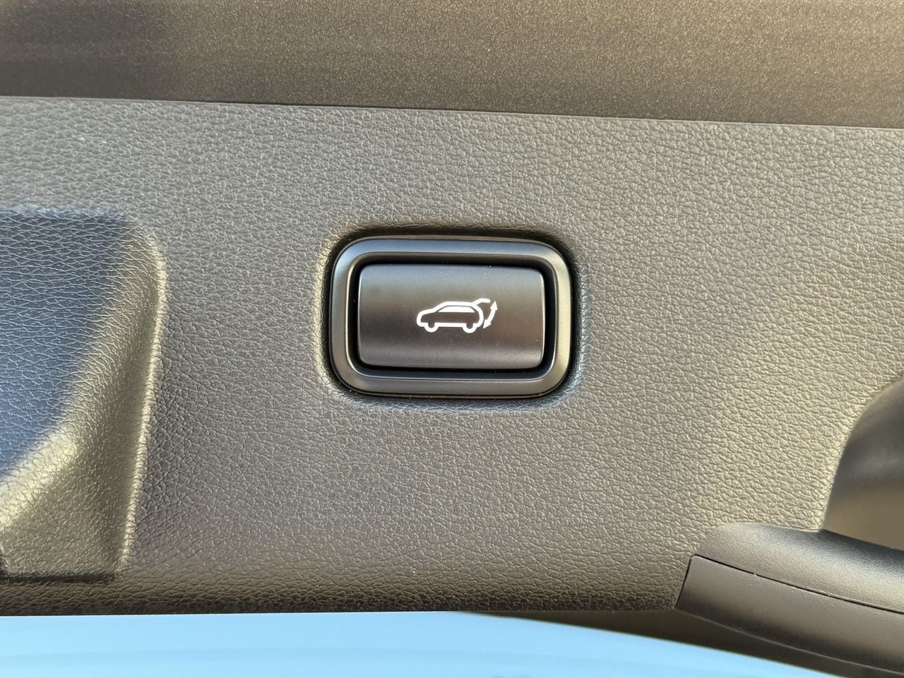 Used 2024 Kia Sportage X-Line w/ X-Line Premium Package AWD/4WD image 33