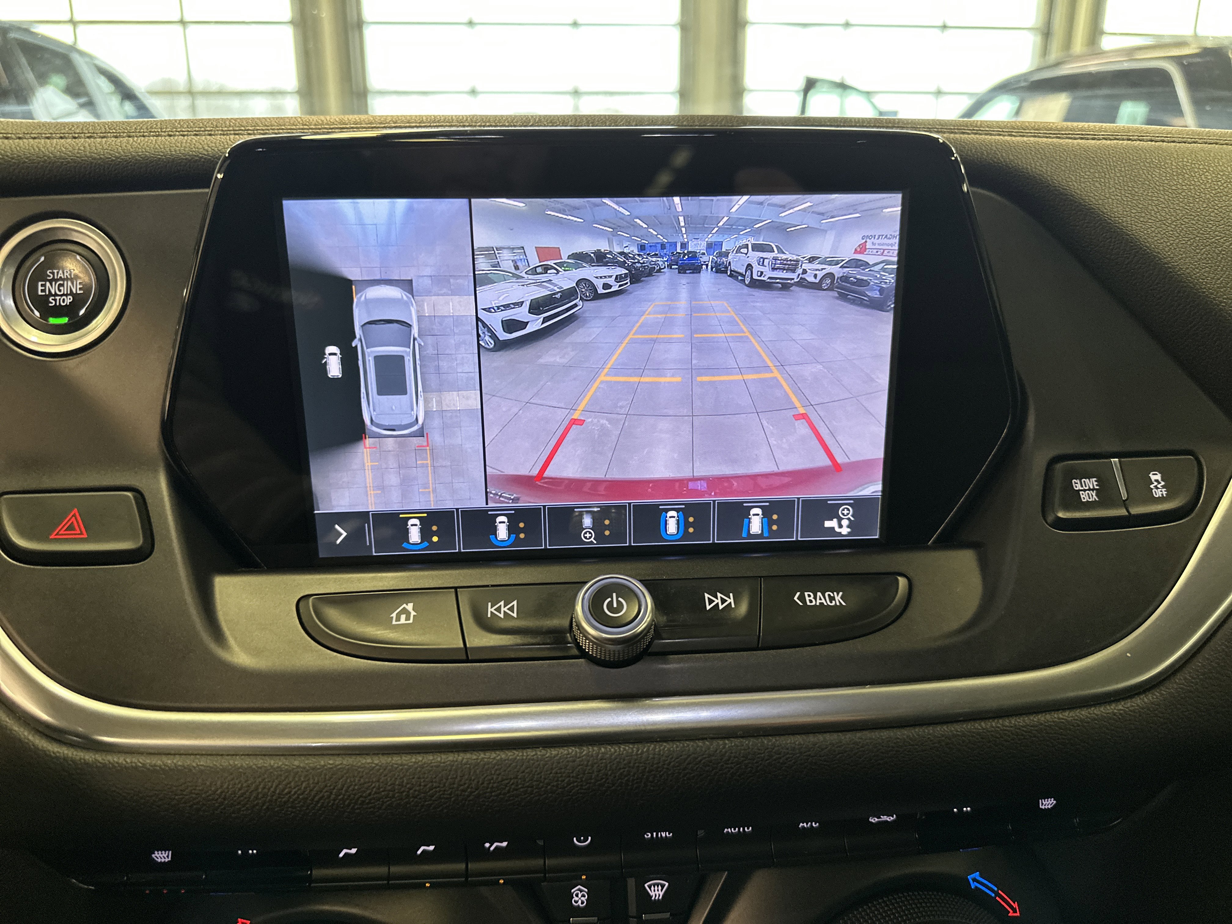 Used 2019 Chevrolet Blazer LT w/ Sun and Wheels Package image 3