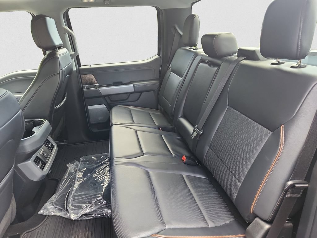 Certified 2025 Ford F350 Lariat w/ FX4 Off-Road Package AWD/4WD image 13