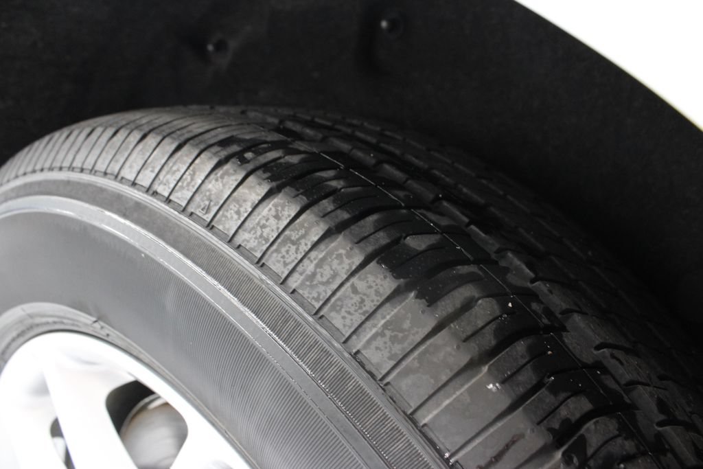 Used 2023 Chrysler Pacifica Touring-L FWD image 20