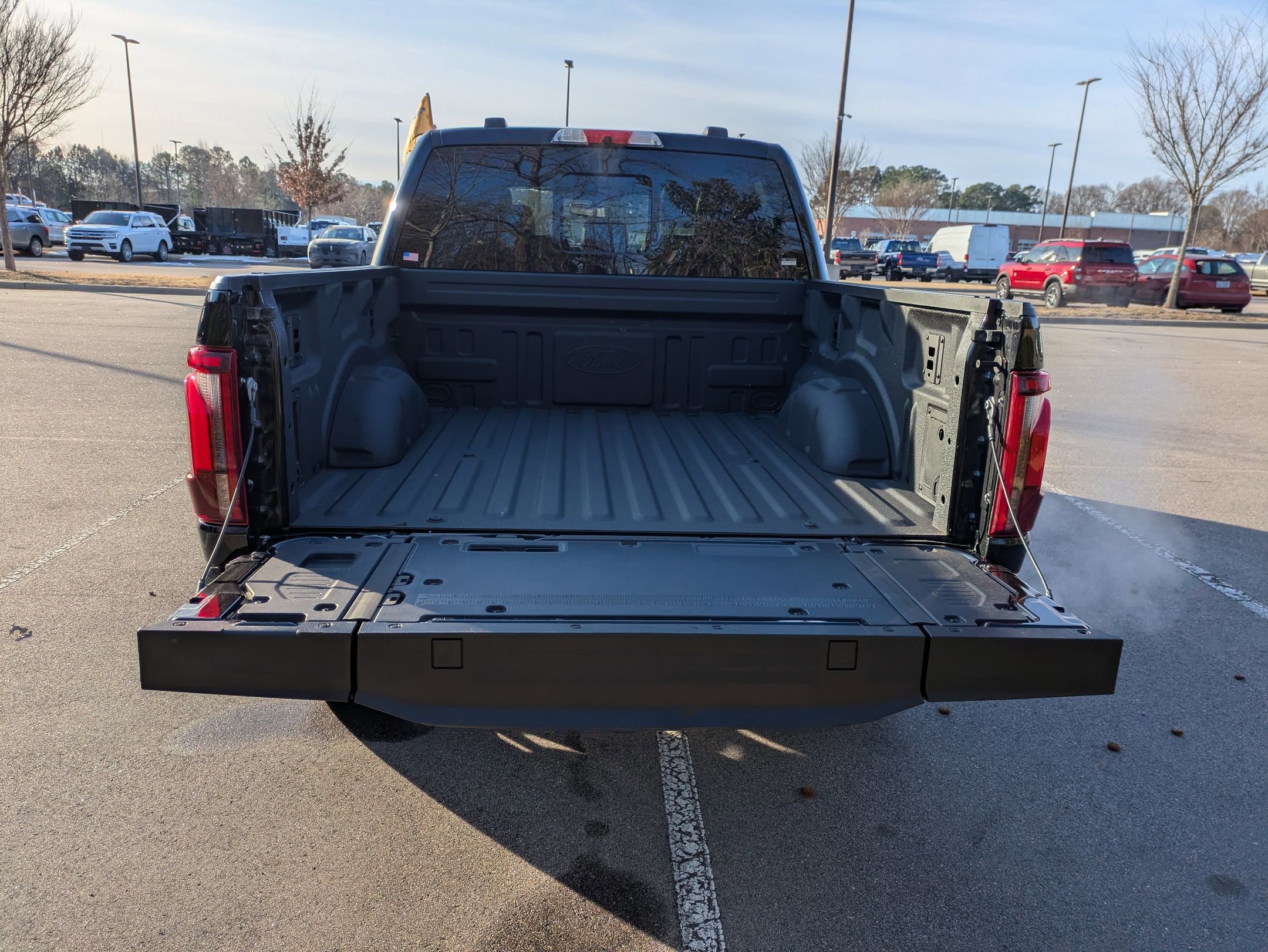 Certified 2025 Ford F150 Platinum w/ Equipment Group 702A High image 39