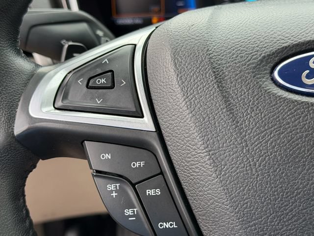 Certified 2017 Ford Fusion SE w/ Fusion SE Technology Package FWD image 24