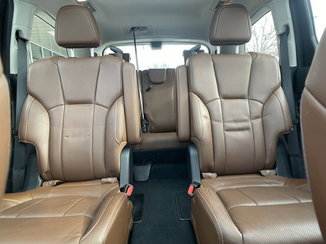 Used 2019 Subaru Ascent Touring image 38